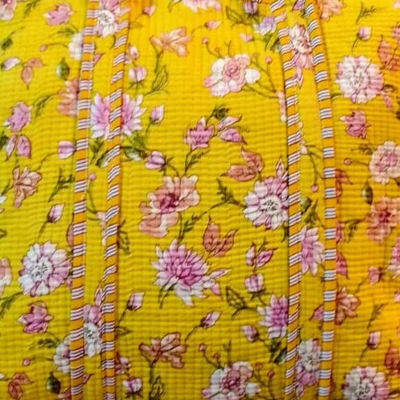 Reusable Quilted Cotton Tote Bag – Hand Screen-Printed Floral Design Yellow - Picture 3 of 3